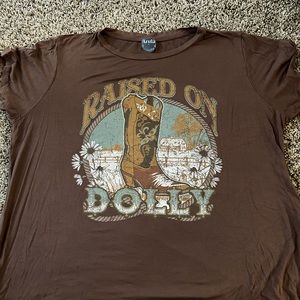 Plus size graphic tee